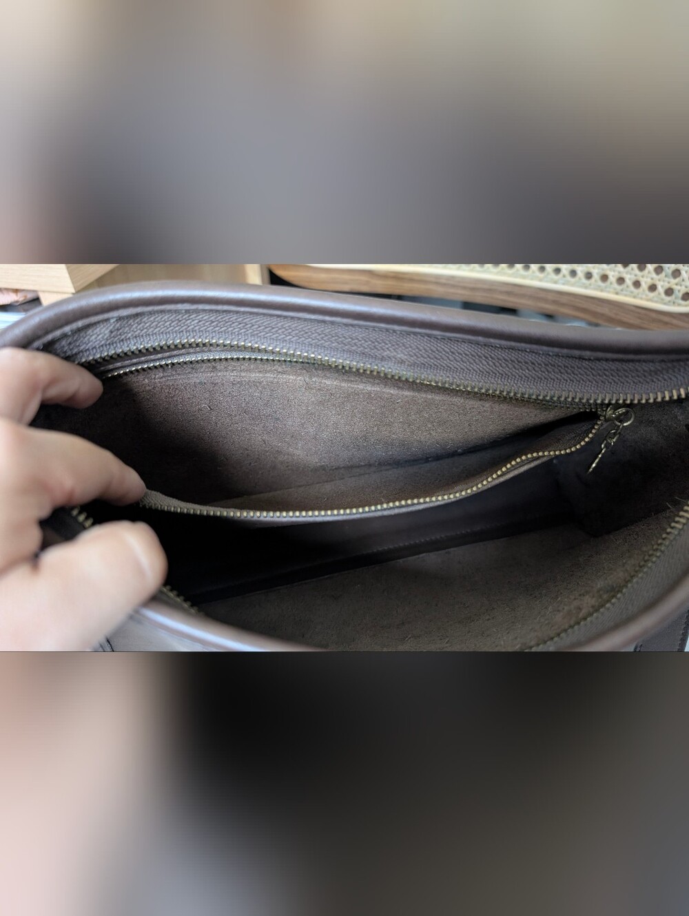 Vintage Coach Taylor Zip Leather Crossbody Bag H5C-9944, Brown, Made In USA - Picture 11 of 16